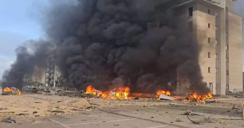 ഇറാൻ ഇസ്രയേൽ സംഘർഷം: ഇസ്രയേലിലെ മൈക്രോസോഫ്റ്റ് ഓഫീസിന് സമീപം തീപിടിത്തം