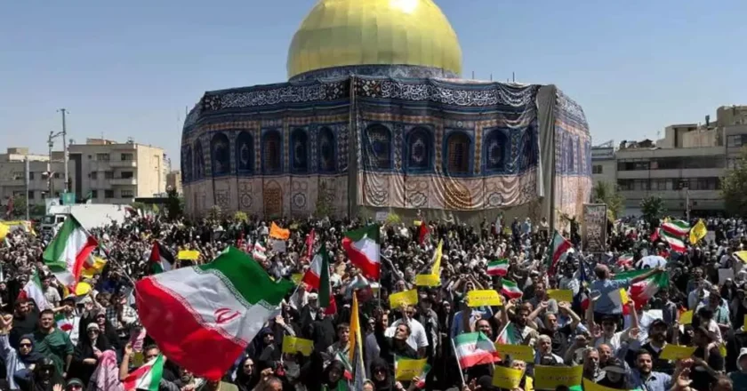 ഗസ്സയ്ക്കും ഇറാൻ ഭരണകൂടത്തിനും പിന്തുണ പ്രഖ്യാപിച്ച് വിദ്യാർത്ഥികളുടെ റാലി